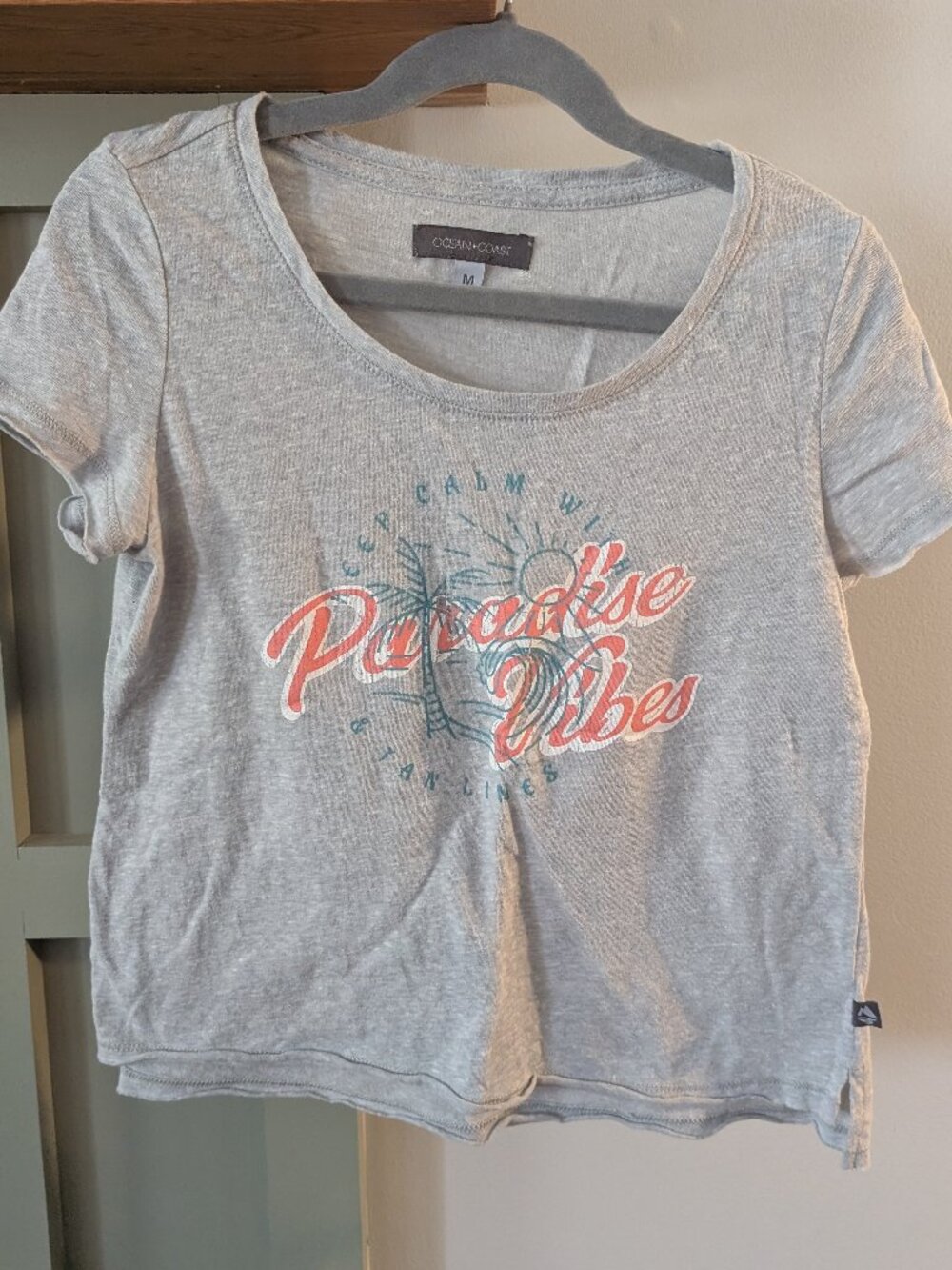 Ocean + Coast Vintage Girls Tee - Like New - Size YMD